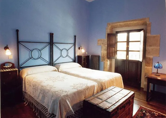 Casona de San Pantaleón de Aras